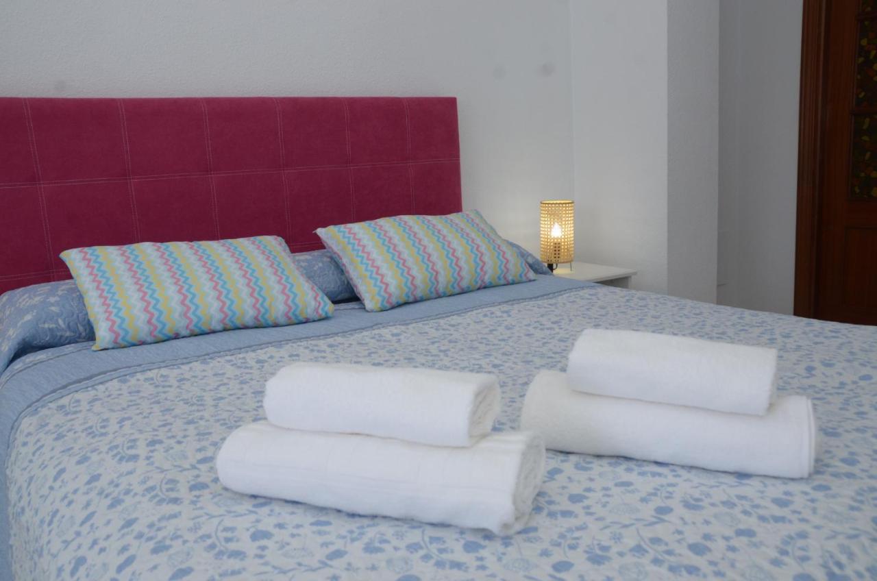 Habitacion Grande Con Terraza Privada, Malaga Centro Εξωτερικό φωτογραφία