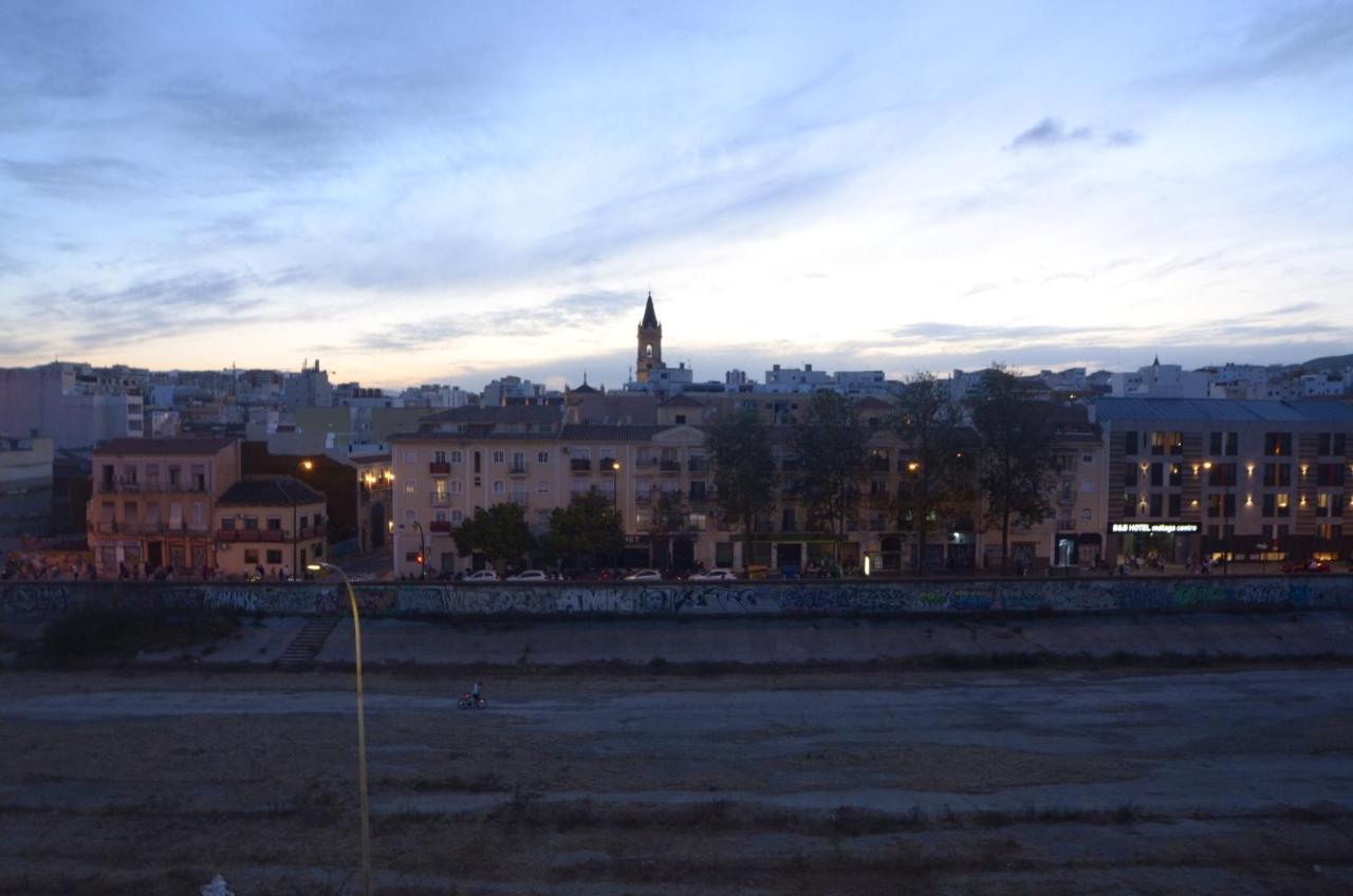 Habitacion Grande Con Terraza Privada, Malaga Centro Εξωτερικό φωτογραφία