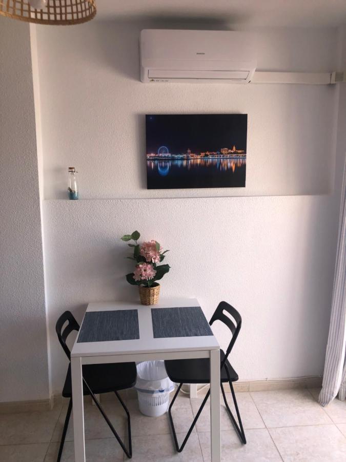 Habitacion Grande Con Terraza Privada, Malaga Centro Εξωτερικό φωτογραφία